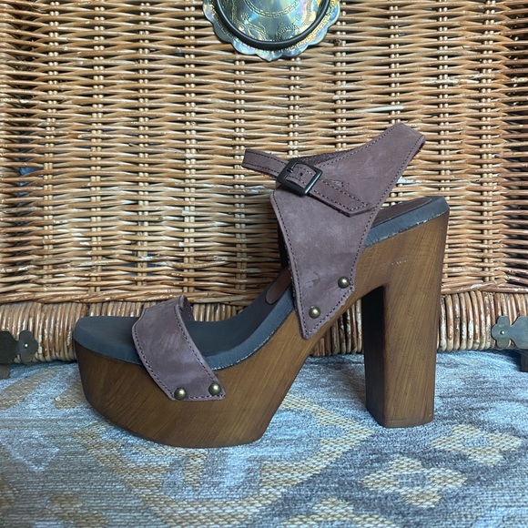 Marradini Made in Italy Brown Leather Sandal Wedges - Picture 1 of 5